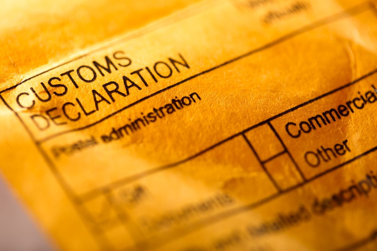 Envelope with customs declaration checkboxes